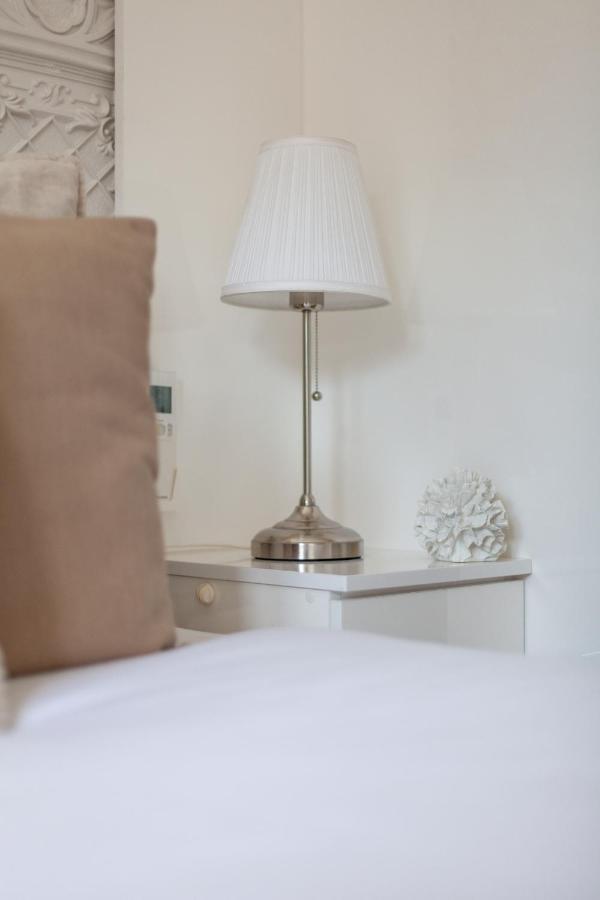 The Ravenscourt Park Collection Apartment Londra Exterior foto